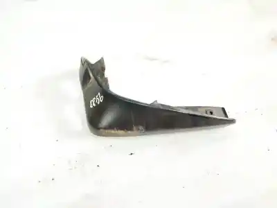 Pezzo di ricambio per auto di seconda mano plastica per toyota avensis wagon (t25) 2.0 d-4d executive riferimenti oem iam 