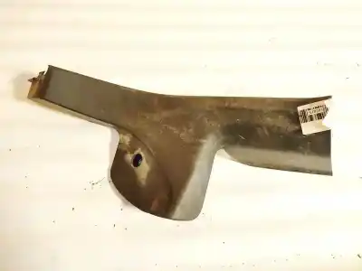 Pezzo di ricambio per auto di seconda mano plastiche per opel corsa a fastback (s83) 1.2 i (f08, m08, f68, m68) riferimenti oem iam 84261snaa010  