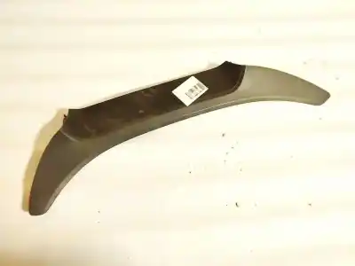 Pezzo di ricambio per auto di seconda mano plastiche per opel corsa a fastback (s83) 1.2 i (f08, m08, f68, m68) riferimenti oem iam 77205snaa020  
