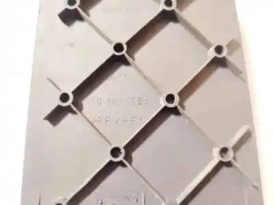 Pezzo di ricambio per auto di seconda mano plastiche per opel kadett e fastback (t85) 1.4 s (c08, c48, d08, d48) riferimenti oem iam 1t0881458a  