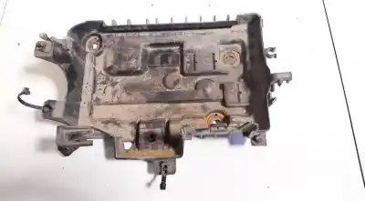 Автозапчасти б/у средний за BMW 3 (E30) M3 2.3 ссылки OEM IAM 13235642  600002190