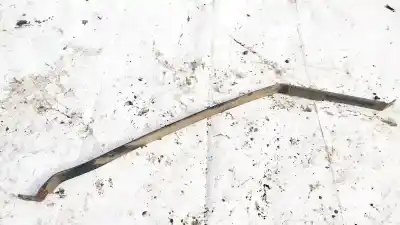 Автозапчасти б/у пластик за toyota verso 2.0 d-4d ссылки oem iam 