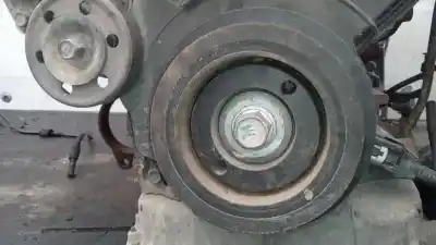 Pezzo di ricambio per auto di seconda mano puleggia dell albero motore per toyota corolla (e12) 2.0 d-4d sol berlina riferimenti oem iam 