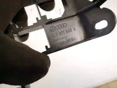 Автозапчастина б/у пластика для audi q7 (4l) 3.0 tdi посилання на oem iam 4l0971845a  