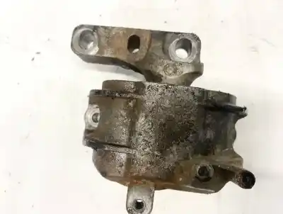 Second-hand car spare part engine support for opel kadett e fastback (t85) 1.4 s (c08, c48, d08, d48) oem iam references 1k0199262  