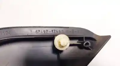 Pezzo di ricambio per auto di seconda mano plastica per toyota corolla (e12) 2.0 d-4d sol berlina riferimenti oem iam 6749212460  67492-12460