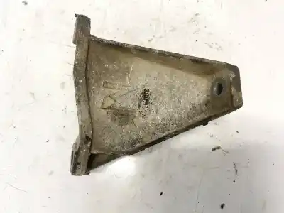 Second-hand car spare part engine support for audi a4 avant (b5) 1.8 oem iam references 8d0399113ab  