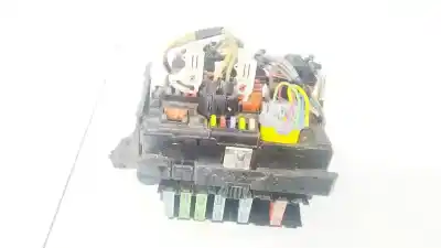 Pezzo di ricambio per auto di seconda mano SCATOLA RELÈ/FUSIBILI per PEUGEOT 207, 2009.06 - 2012.12 FACELIFT  Riferimenti OEM IAM 9667199780  