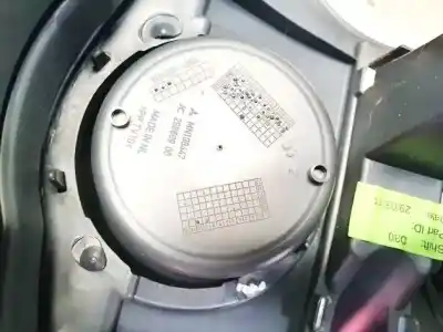 Pezzo di ricambio per auto di seconda mano plastiche per mitsubishi colt vi (z3_a, z2_a) 1.3 (z21a) riferimenti oem iam jc29860900  mn108447