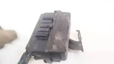 Second-hand car spare part fuse box unit for opel corsa a fastback (s83) 1.3 (f08, m08, f68, m68) oem iam references   