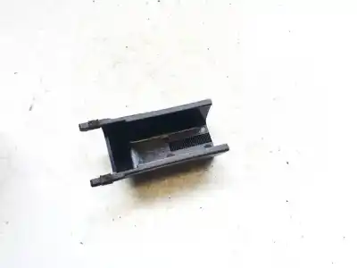 Piesă de schimb auto la mâna a doua plastice pentru kia ceed sportswagon (ed) 1.6 active referințe oem iam 