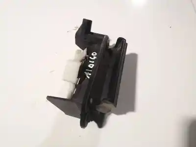 Pezzo di ricambio per auto di seconda mano plastica per toyota corolla (e12) 2.0 d-4d sol berlina riferimenti oem iam   