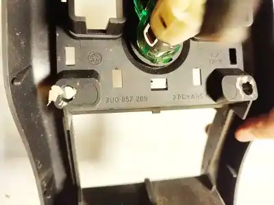 Pezzo di ricambio per auto di seconda mano plastica per bmw 3 (e30) m3 2.3 riferimenti oem iam 3u0857289  