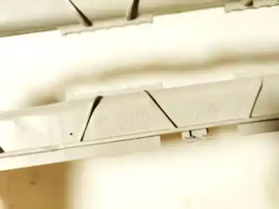 Pezzo di ricambio per auto di seconda mano plastica per bmw 3 (e30) m3 2.3 riferimenti oem iam 13113929  