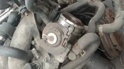 Автозапчасти б/у бабочка коробка за audi a4 avant (b5) 1.8 ссылки oem iam 058133063h  