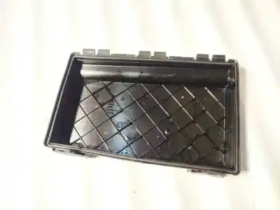 Second-hand car spare part fuse box unit for bmw 3 (e30) m3 2.3 oem iam references 13125865  