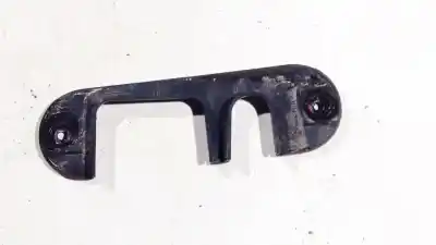 Pezzo di ricambio per auto di seconda mano plastiche per audi a4 avant (b5) 2.4 riferimenti oem iam 8d9827280a  