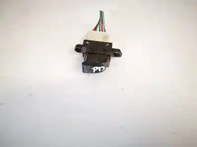 Recambio de automóvil de segunda mano de MANDO ELEVALUNAS para MAZDA 6 MONOVOLUMEN (GY) 2.0 CRTD Active (100kW) referencias OEM IAM   