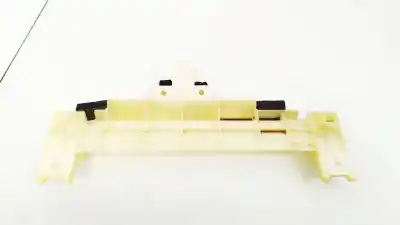 Tweedehands auto-onderdeel plasticen voor bmw 7-series, e65 / e66 / e67 /e68 2001.11 - 2008.06 730 d 160kw 2002.10 - 2008.06 oem iam-referenties 7026325