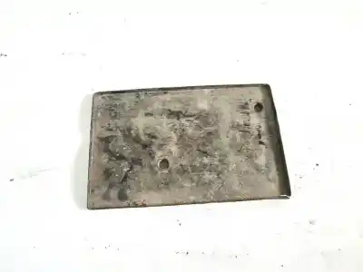 Peça sobressalente para automóvel em segunda mão plásticos por skoda octavia ii combi (1z5) 1.6 tdi 4x4 referências oem iam 744310d100j