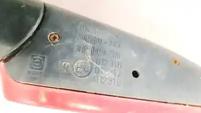 Peça sobressalente para automóvel em segunda mão espelho retrovisor esquerdo por audi a4 avant (b5) 2.4 referências oem iam e6012316  e6012317