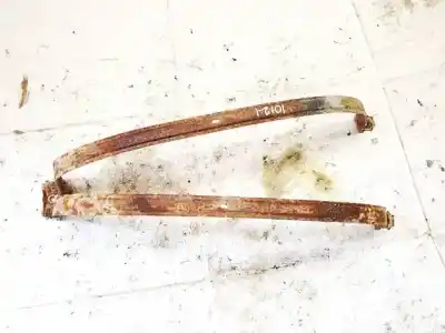 Peça sobressalente para automóvel em segunda mão plásticos por volkswagen golf ii 1.3 referências oem iam 