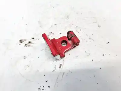 İkinci el araba yedek parçası kapi tutucu için audi a4 avant (b5) 2.4 oem iam referansları 8d0833401  