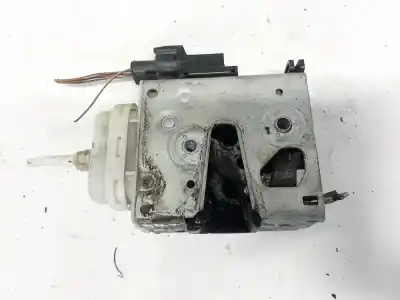 İkinci el araba yedek parçası sag ön kapi kilidi için audi a4 avant (b5) 2.4 oem iam referansları 8d1837016f  