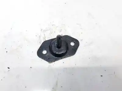 Peça sobressalente para automóvel em segunda mão plásticos por audi a4 avant (b5) 2.4 referências oem iam 