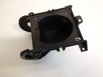 Peça sobressalente para automóvel em segunda mão plásticos por skoda octavia ii combi (1z5) 1.6 tdi 4x4 referências oem iam 5562505020
