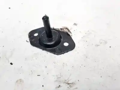 Peça sobressalente para automóvel em segunda mão plásticos por audi a4 avant (b5) 2.4 referências oem iam   