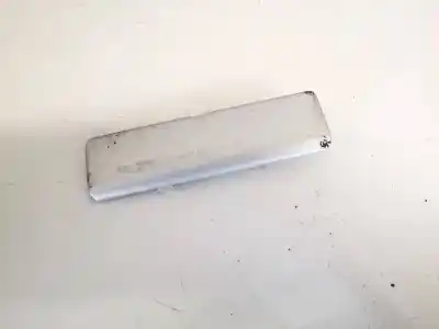 Peça sobressalente para automóvel em segunda mão plásticos por skoda octavia ii combi (1z5) 1.6 tdi 4x4 referências oem iam 7563505010