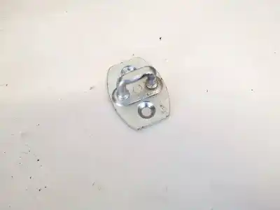 Peça sobressalente para automóvel em segunda mão plásticos por skoda octavia ii combi (1z5) 1.6 tdi 4x4 referências oem iam 