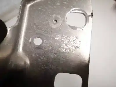 Second-hand car spare part plastics for volkswagen passat variant (3c5) 1.9 tdi oem iam references 3c1858505c  