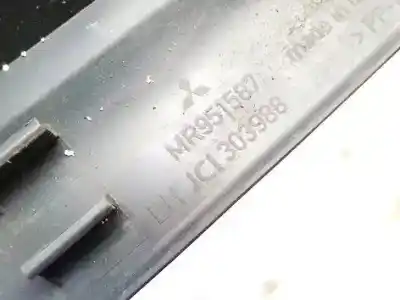 Автозапчастина б/у пластика для mitsubishi colt vi (z3_a, z2_a) 1.3 (z21a) посилання на oem iam jcl303988  mr951587