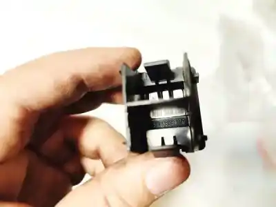 Pezzo di ricambio per auto di seconda mano plastica per bmw 3 (e30) m3 2.3 riferimenti oem iam 3u0858179a  