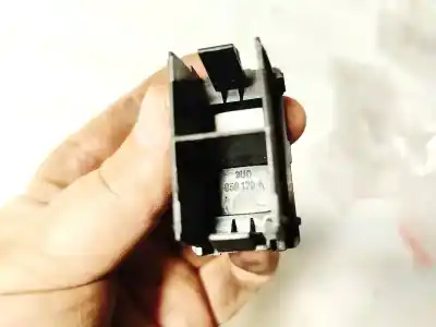 Pezzo di ricambio per auto di seconda mano plastica per bmw 3 (e30) m3 2.3 riferimenti oem iam 3u0858179a  