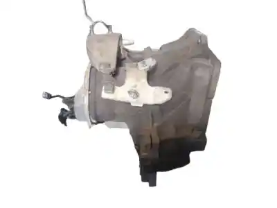 Автозапчастина б/у коробка передач для mazda 2 lim. (de) 1.4 diesel cat посилання на oem iam 8a6r7002ea  