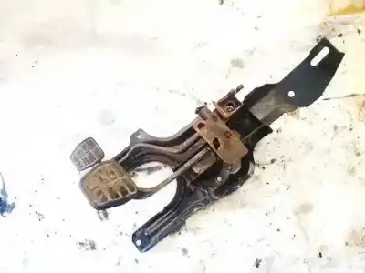 Peça sobressalente para automóvel em segunda mão pedal da embreagem por volkswagen golf ii 1.3 referências oem iam 