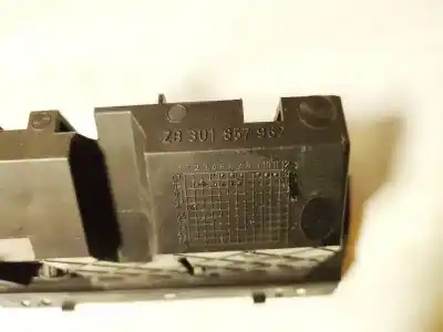 Pezzo di ricambio per auto di seconda mano plastica per ford taurus (p5_) 3.0 24v riferimenti oem iam zb3u1587962  