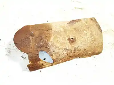 Pezzo di ricambio per auto di seconda mano plastica per audi 100 avant (c4) 2.5 tdi riferimenti oem iam   