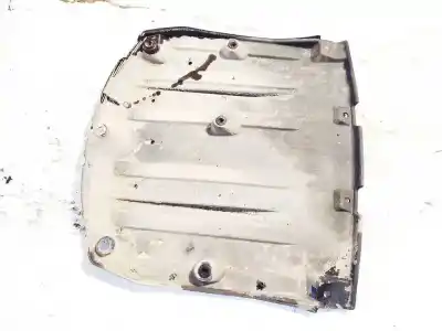 Peça sobressalente para automóvel em segunda mão plásticos por skoda octavia ii combi (1z5) 1.6 tdi 4x4 referências oem iam 