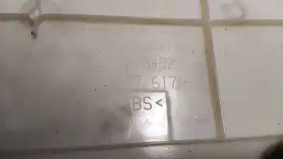 Pezzo di ricambio per auto di seconda mano plastica per opel kadett e fastback (t85) 1.4 s (c08, c48, d08, d48) riferimenti oem iam 3c9867617  sp5492