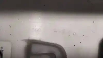 Pezzo di ricambio per auto di seconda mano plastica per opel kadett e fastback (t85) 1.4 s (c08, c48, d08, d48) riferimenti oem iam 3c0867233g  