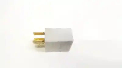Peça sobressalente para automóvel em segunda mão relé para automóvel por toyota corolla verso (r1) 2.2 d-4d sol referências oem iam 0332011001