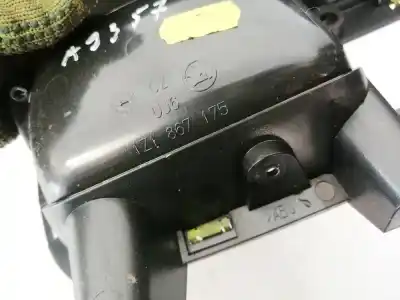 Автозапчастина б/у пластикler для skoda octavia combi (1z5) 1.9 tdi dpf посилання на oem iam 1z1867175  