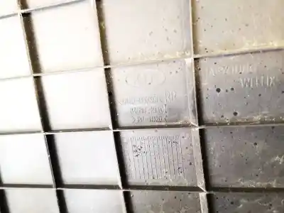 Pezzo di ricambio per auto di seconda mano plastica per kia optima 1.7 crdi riferimenti oem iam 846802t101  84680-2t101