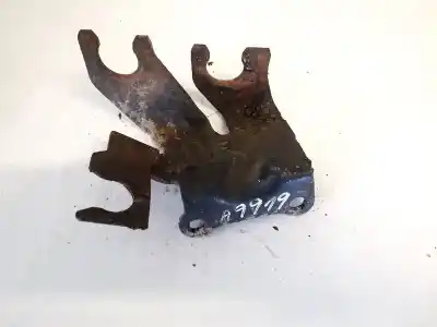 Second-hand car spare part engine support for ford mondeo turnier (ge) 2.0 cat oem iam references   