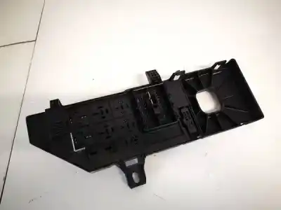 Second-hand car spare part fuse box unit for opel vectra c (z02) 2.2 dti 16v (f69) oem iam references 24443147