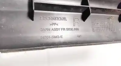 Pezzo di ricambio per auto di seconda mano plastiche per opel corsa a fastback (s83) 1.2 i (f08, m08, f68, m68) riferimenti oem iam 84201smge  84201-smg-e